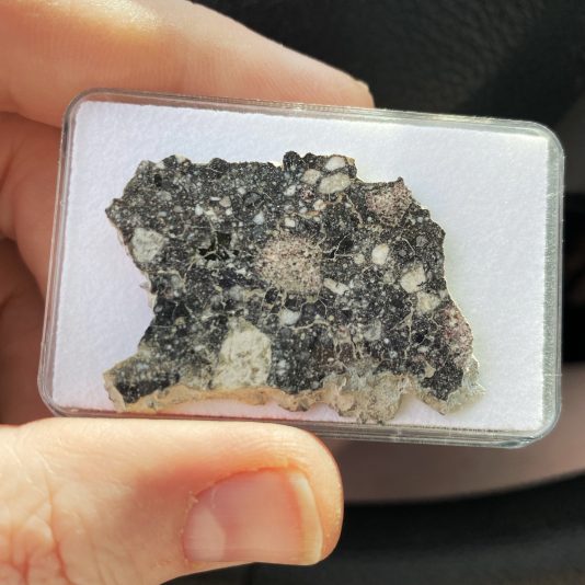 035899EB-1F47-414E-A68A-64BDEBE58B44